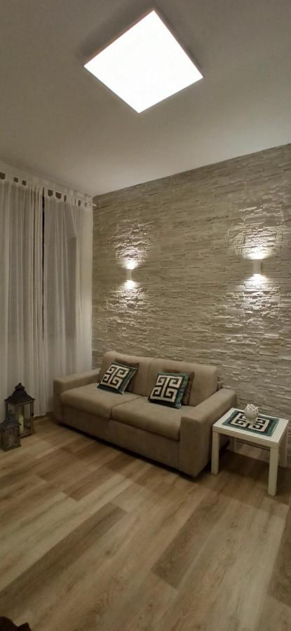 Casa Fronte Del Porto Apartment Bari Bagian luar foto