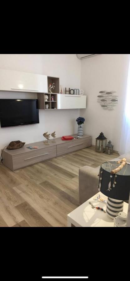 Casa Fronte Del Porto Apartment Bari Bagian luar foto